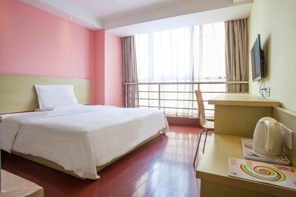 7Days Inn Chongqing Shapingba Pedestrian Street Номер фото